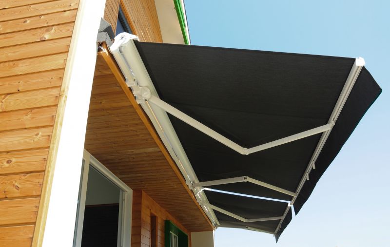 Awning Extending